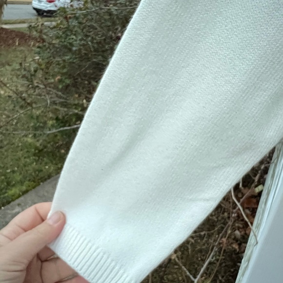 NWT Talbots Cozy Cream Red Black Fair Isle Long Sleeve Sweater - Picture 3 of 6